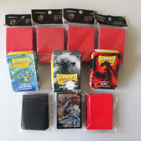 GIANT BUNDLE OF 700+ TRADING CARD SLEEVES - Picture 16 of 16
